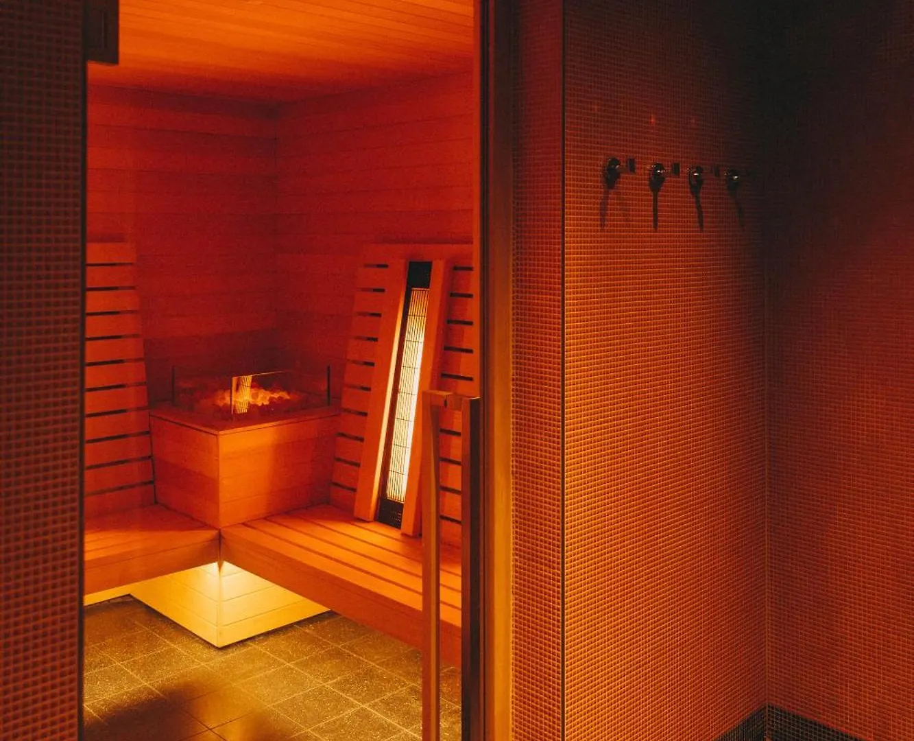 Des Grands Voyageurs Szálloda 4*